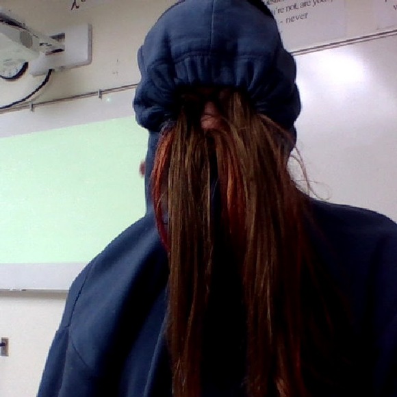 Meet your Posher, Genevieve - Picture 1 of 1